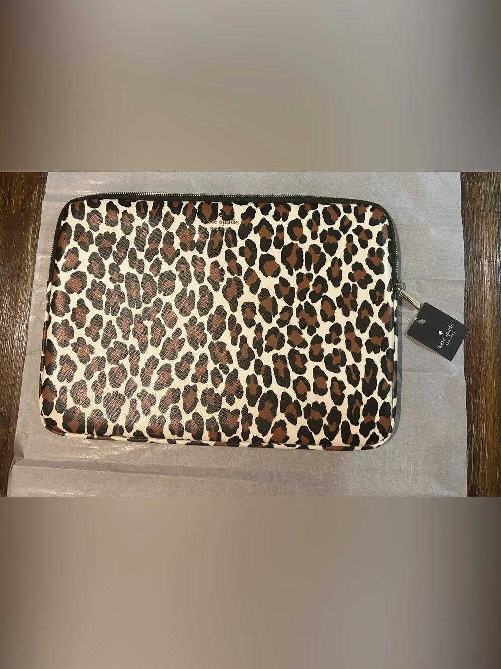 NWT kate spade leather leopard print ivory laptop case/bag with gold zip closure